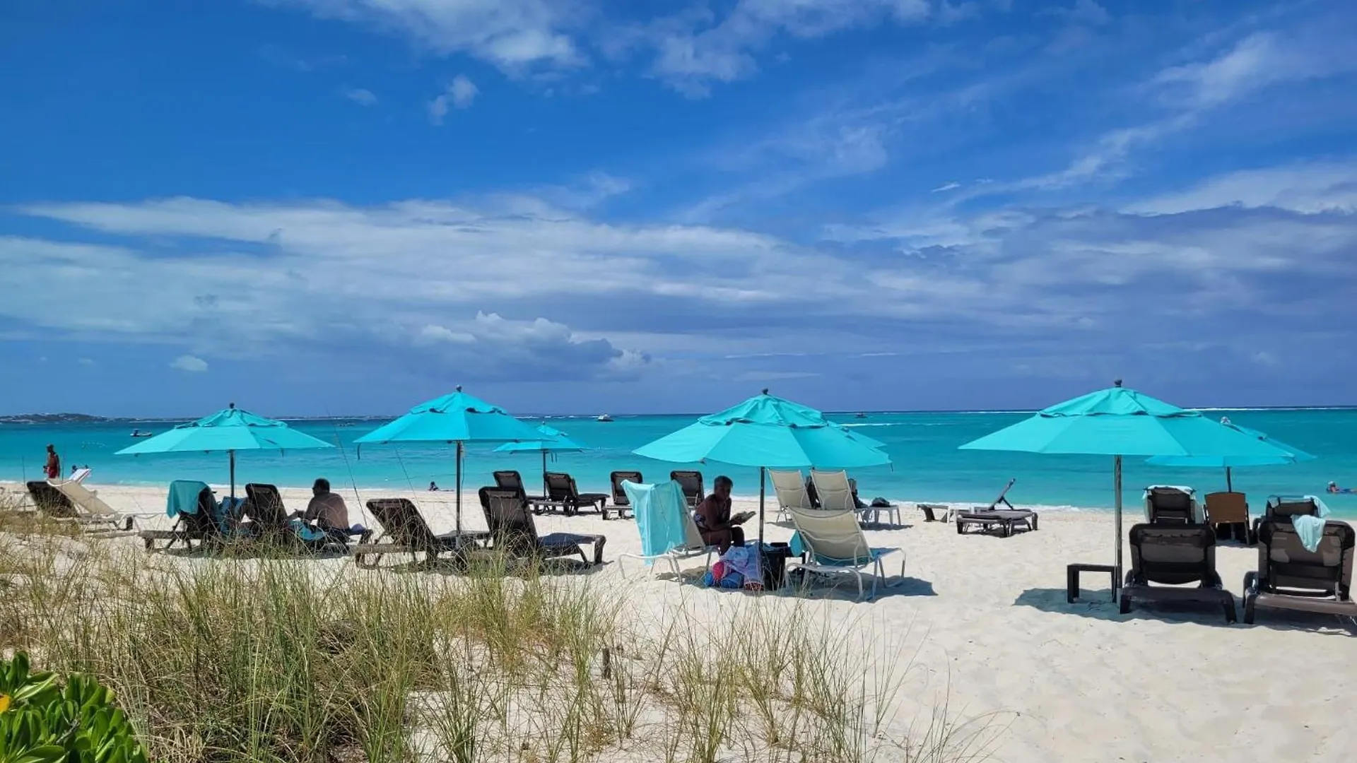 ***  Sibonne Beach Hotel Grace Bay Islas Turks y Caicos