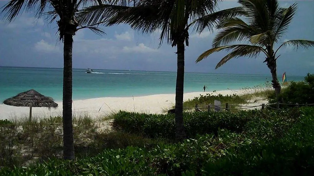 Sibonne Beach Hotel Grace Bay