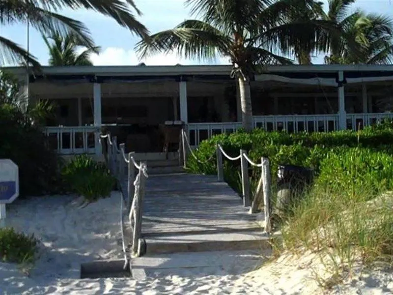 Sibonne Beach Hotel Grace Bay